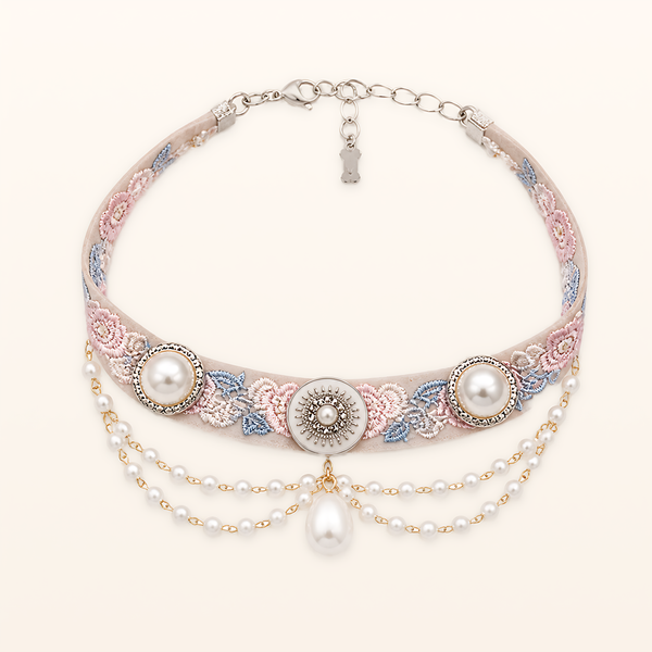 Lotte Coco Vintage Pet Necklace, centred overhead product view